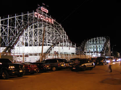 NY Coney Island - Cyclone Roller Coaster